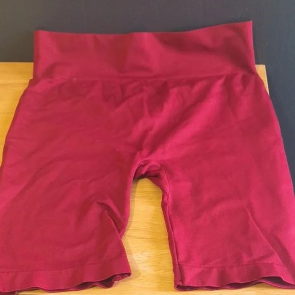 Red Kids Bottoms - Picture 3 of 16